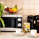 Waldblickwohnung Mit Schoener Terrasse Und Kamin&sauna *