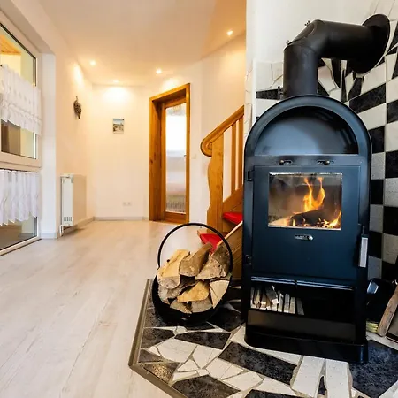 Waldblickwohnung Mit Gartensauna Und Kamin Daire Sebnitz