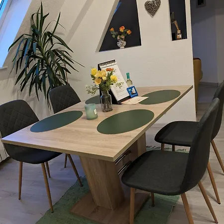 Daire Waldblickwohnung Mit Gartensauna Und Kamin *